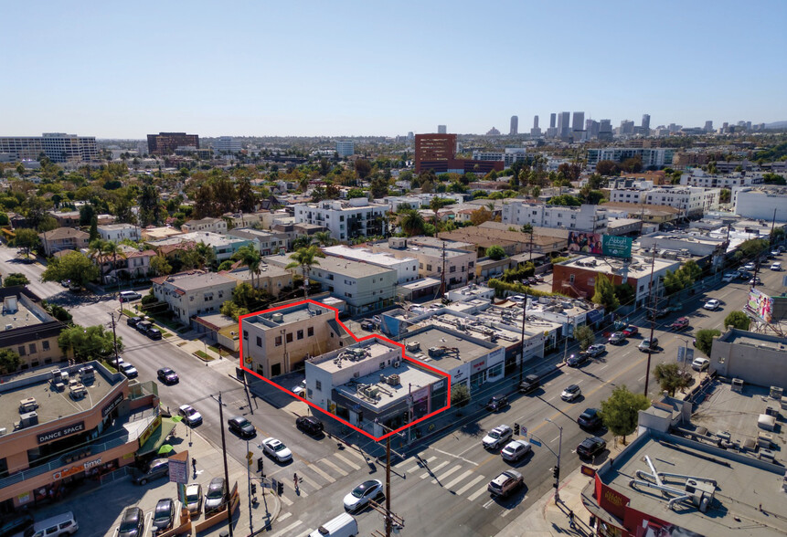 8300-8302 W 3rd St, Los Angeles, CA for sale - Building Photo - Image 2 of 15