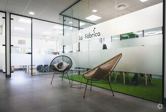 Avenida de Brasil, 17, Madrid, Madrid to rent Interior Photo- Image 1 of 3