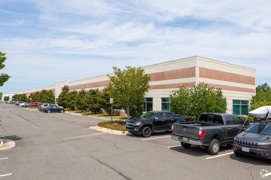 8209 Terminal Rd, Lorton, VA for sale - Building Photo - Image 1 of 1