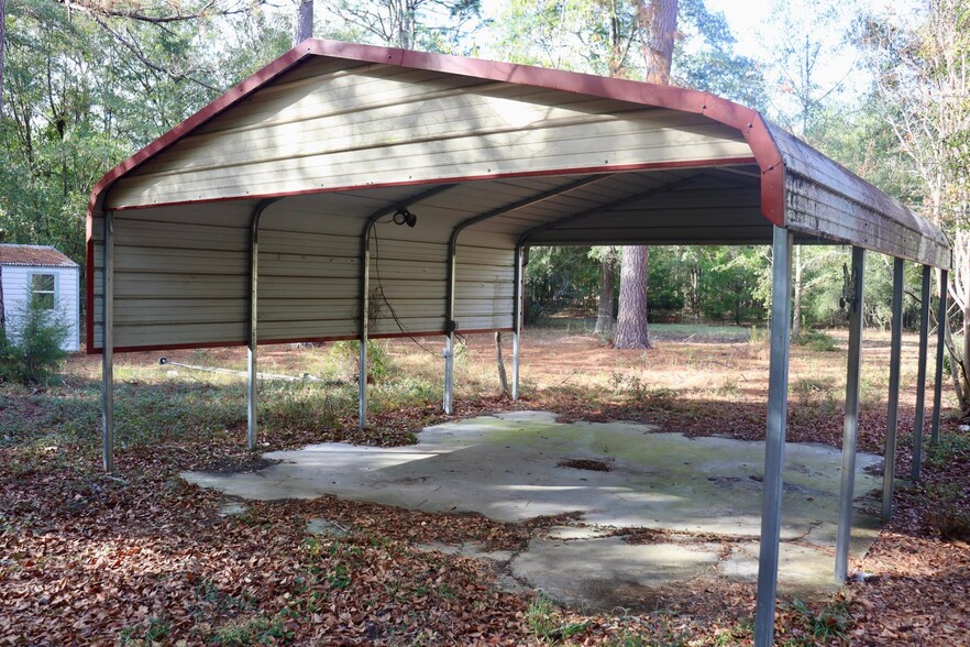 182 Roberts St W, Salley, SC for sale - Building Photo - Image 2 of 17