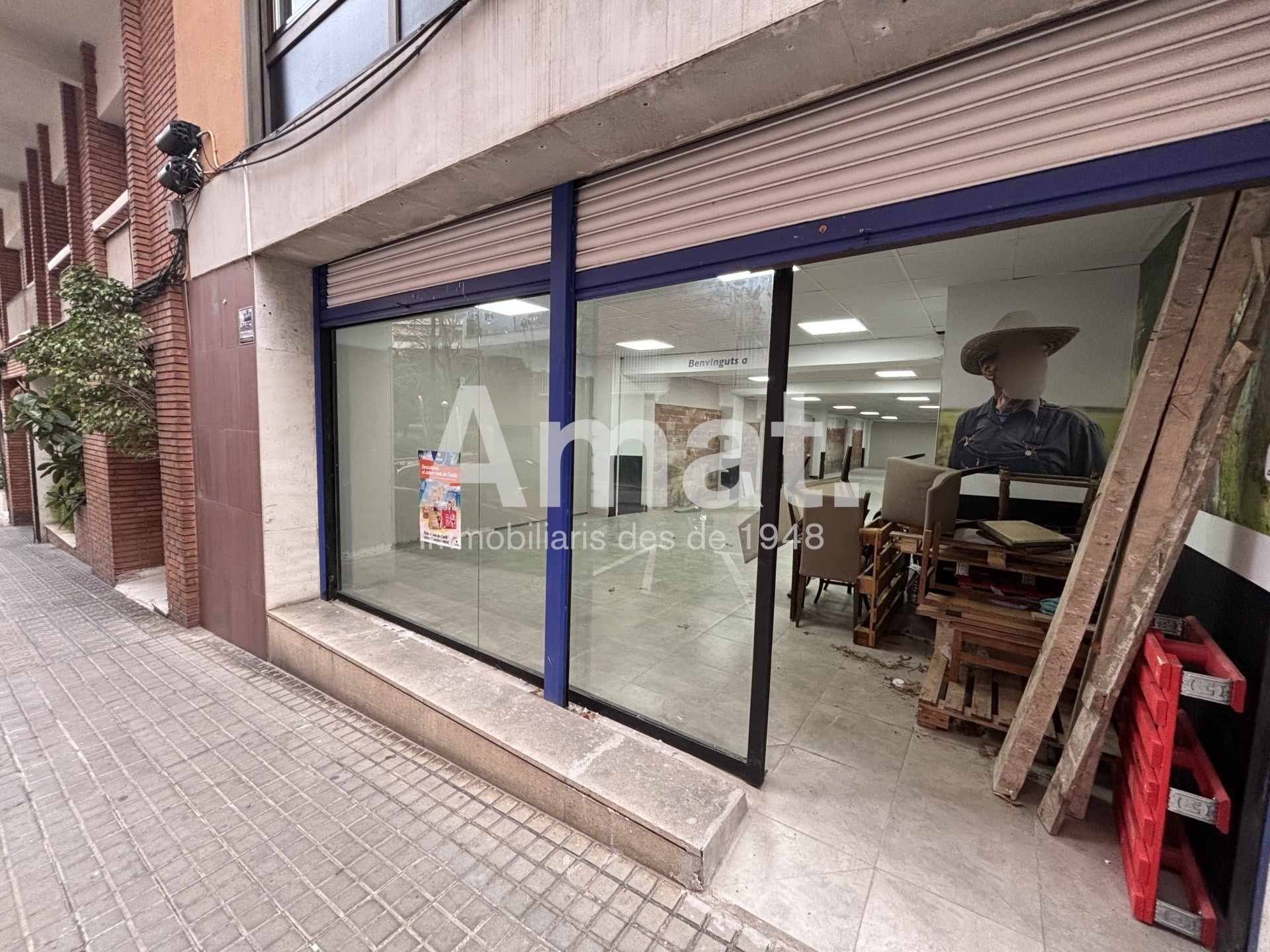Office / Retail in Barcelona, Barcelona to rent Primary Photo- Image 1 of 2