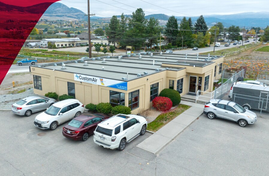 131 Commercial Dr, Kelowna, BC for sale - Primary Photo - Image 1 of 1