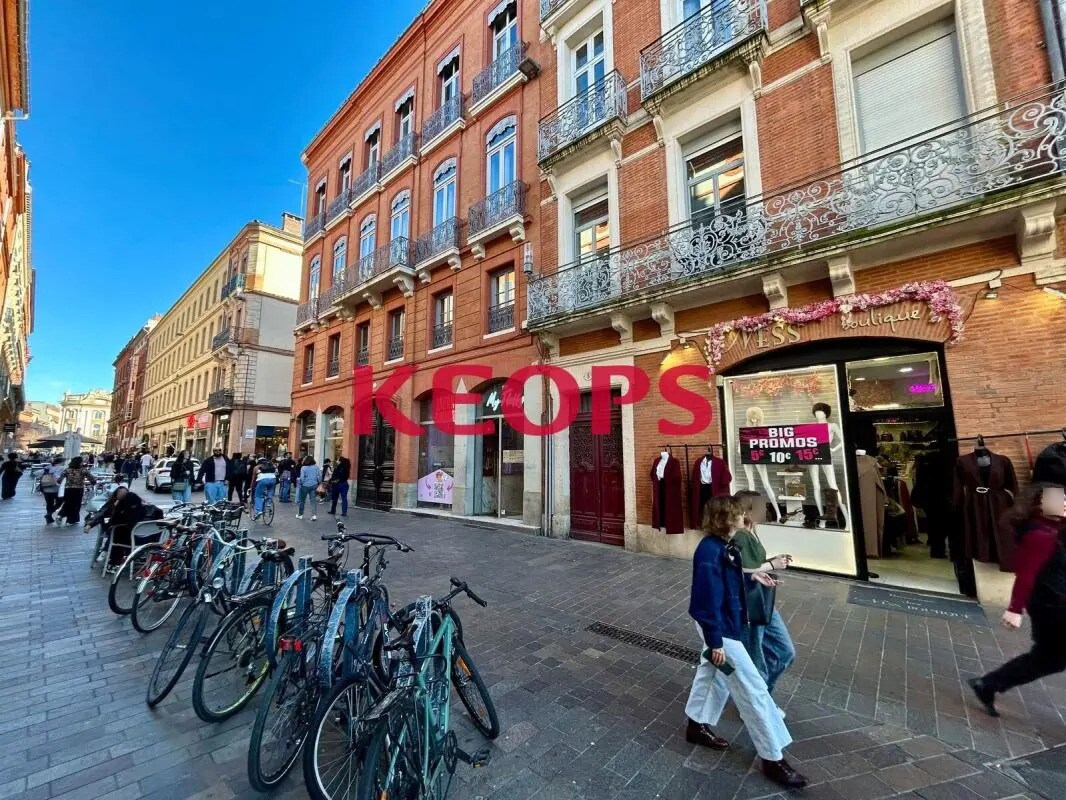 Office in Toulouse to rent Building Photo- Image 1 of 10