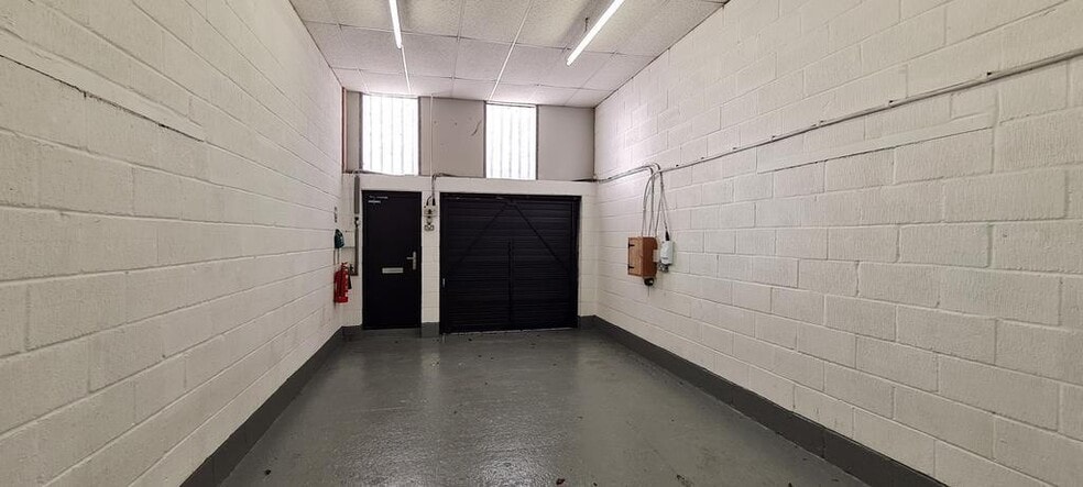 B5 Beckingham St, Tolleshunt Major to rent - Building Photo - Image 3 of 7