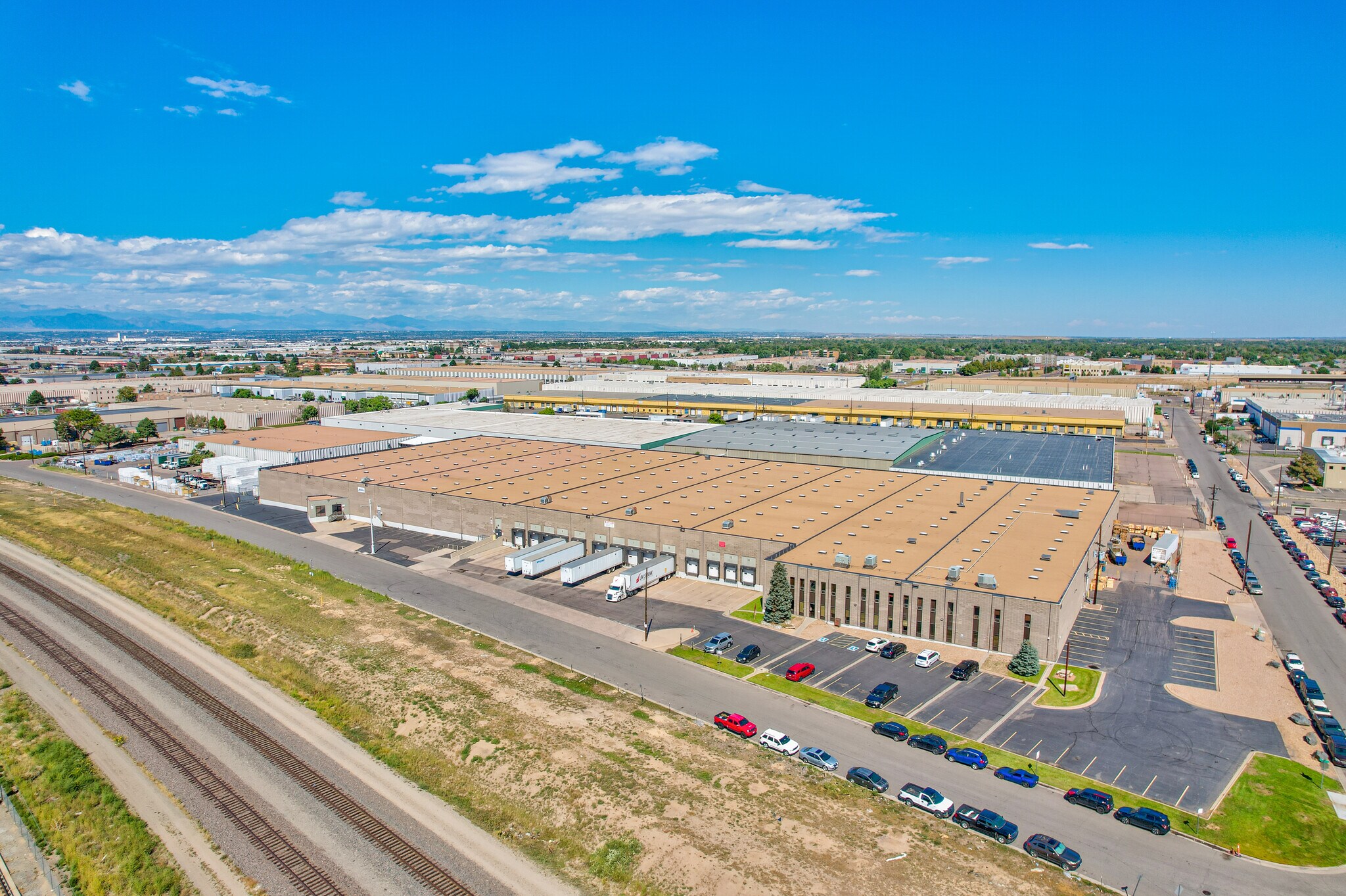 13331-13333 E 37th Ave, Denver, CO to rent Primary Photo- Image 1 of 29