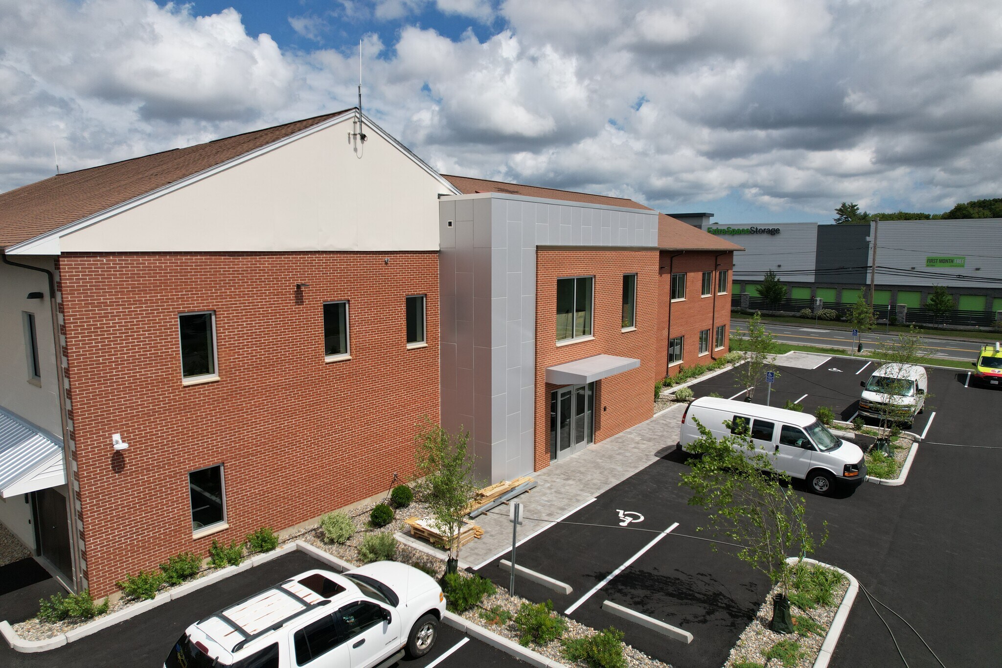 1239 Washington St, Weymouth, MA to rent Building Photo- Image 1 of 8