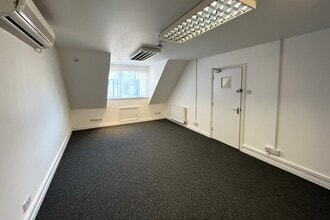 Bradford St, Braintree to rent Interior Photo- Image 2 of 4