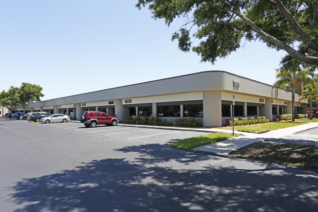 More details for 7381 114th Ave, Largo, FL - Office, Light Industrial to Rent