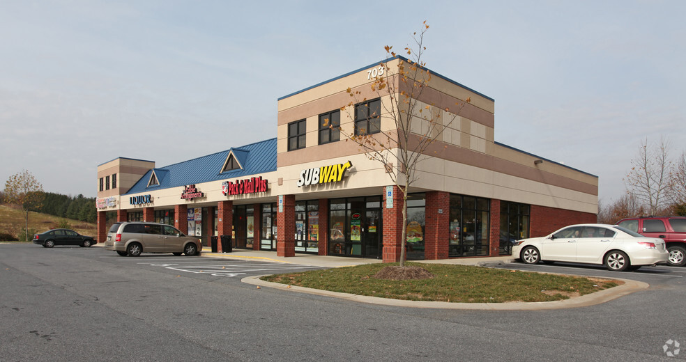 702-712 Lisbon Center Dr, Woodbine, MD for rent - Building Photo - Image 1 of 9