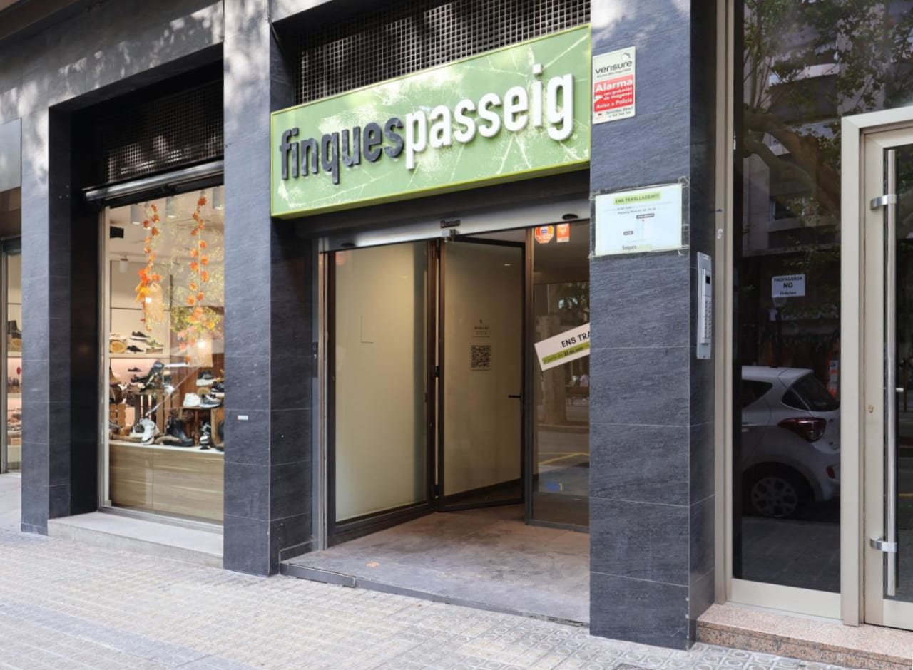 Passeig de Pere III, 53, Manresa, Barcelona to rent Interior Photo- Image 1 of 2