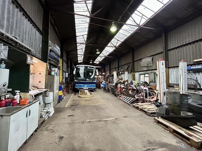 High St, Charlton On Otmoor for sale - Building Photo - Image 3 of 9