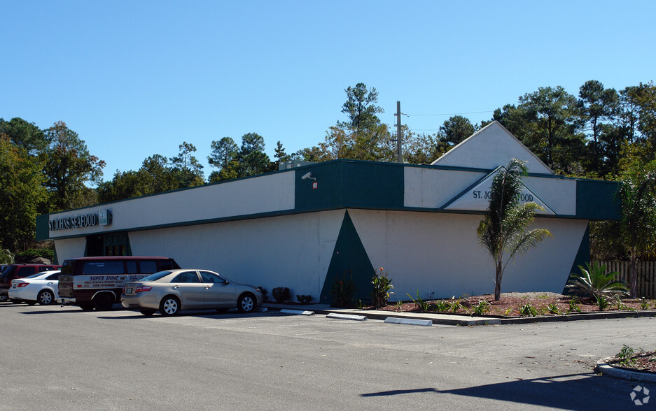 1161 Lane Ave S, Jacksonville, FL for sale - Primary Photo - Image 1 of 12