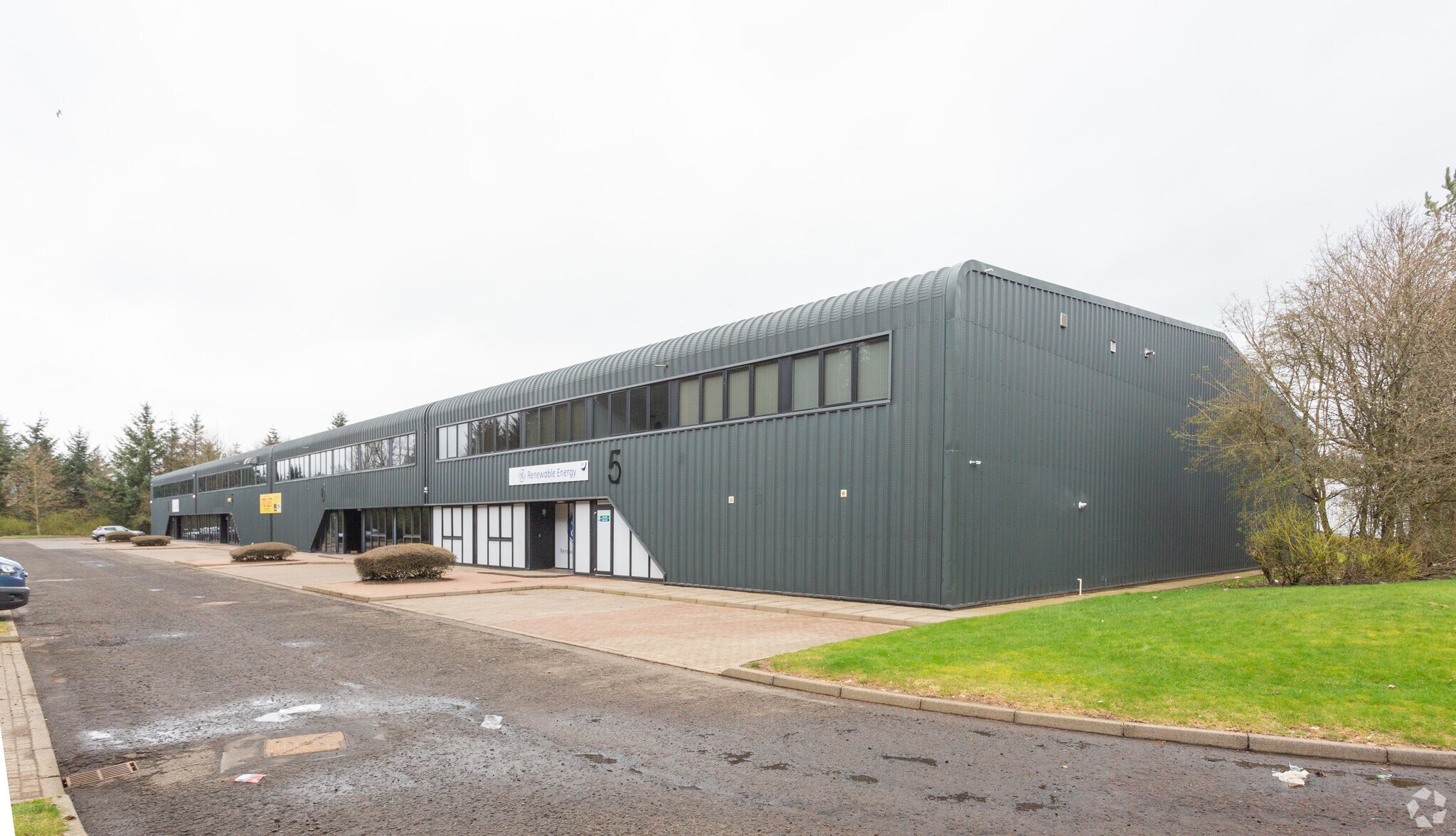 Elphinstone Sq, Livingston for sale Building Photo- Image 1 of 1