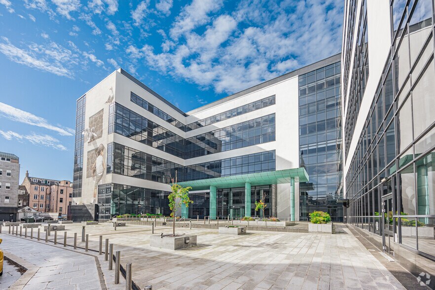 1 Union Wynd, Aberdeen for sale - Primary Photo - Image 1 of 1