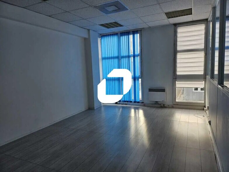 Office in Montpellier to rent - Interior Photo - Image 3 of 13