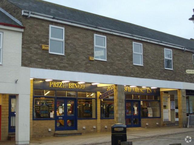 21-23 Main St, Seahouses for sale Primary Photo- Image 1 of 1