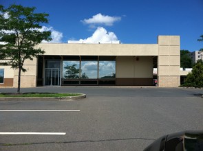 2380-2400 Dixwell Ave, Hamden, CT for rent Building Photo- Image 1 of 8