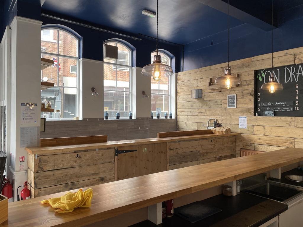 23-25 St Edward St, Leek to rent Interior Photo- Image 1 of 12