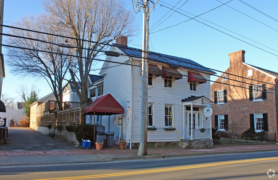 107 Loudoun St SW, Leesburg, VA for sale - Primary Photo - Image 1 of 1