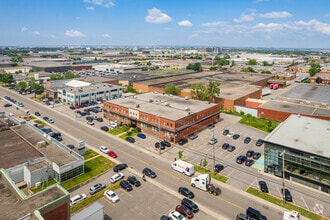 5475 Rue Paré, Mont-Royal, QC - AERIAL  map view