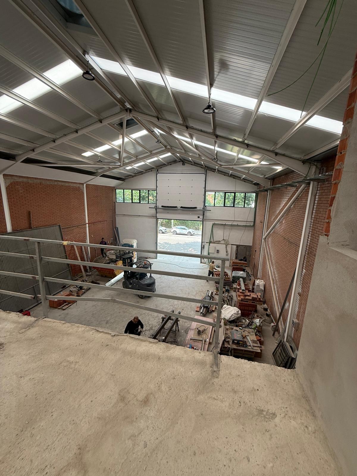 Industrial in L'Hospitalet de Llobregat, Barcelona to rent Interior Photo- Image 1 of 37