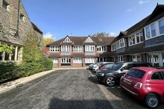 Church Rd, Thame for rent Building Photo- Image 2 of 9