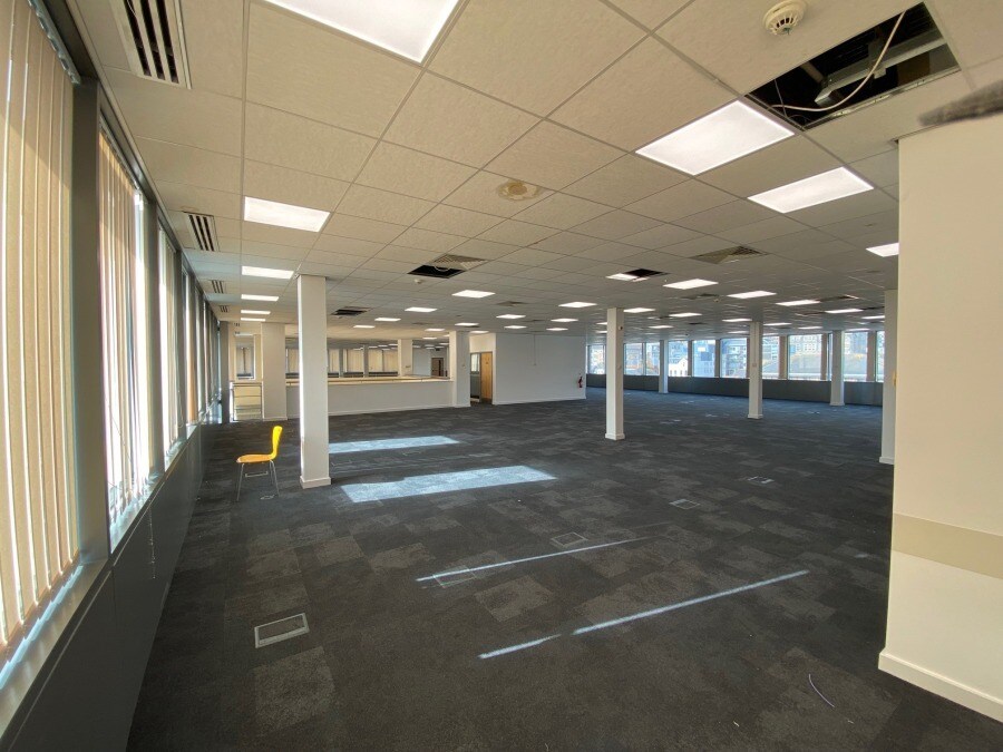 64 Exeter St, Plymouth to rent Interior Photo- Image 1 of 5