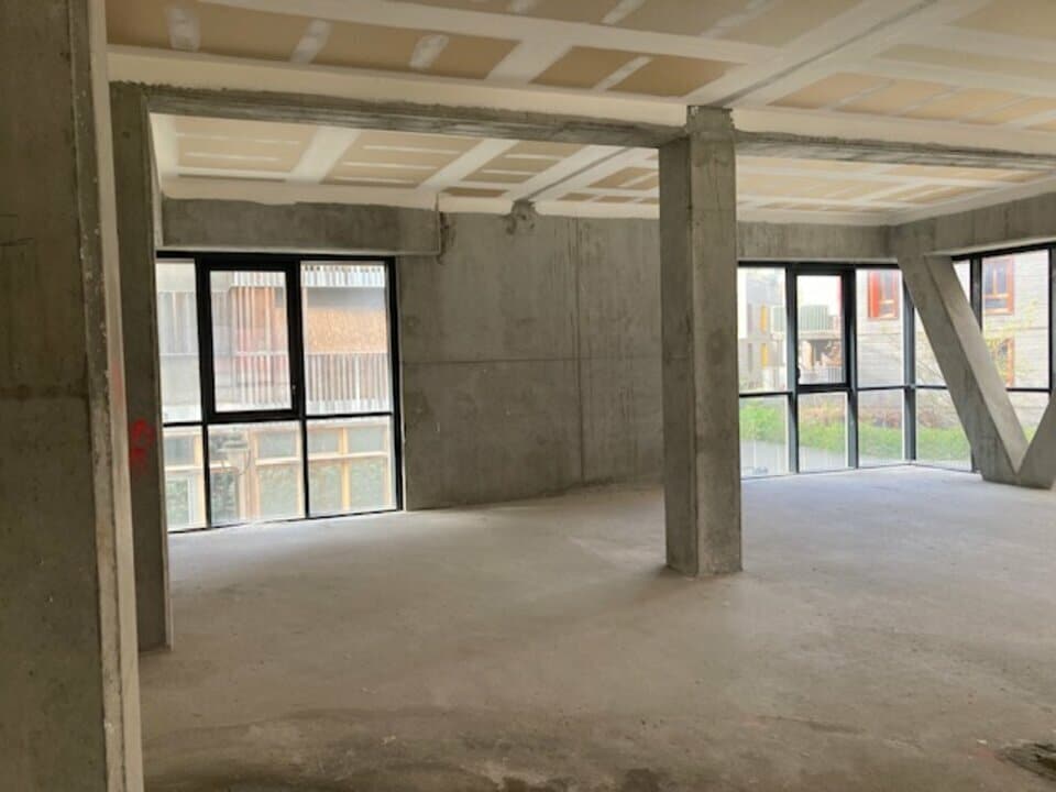 Office in L'ILE-SAINT-DENIS for sale Interior Photo- Image 1 of 11