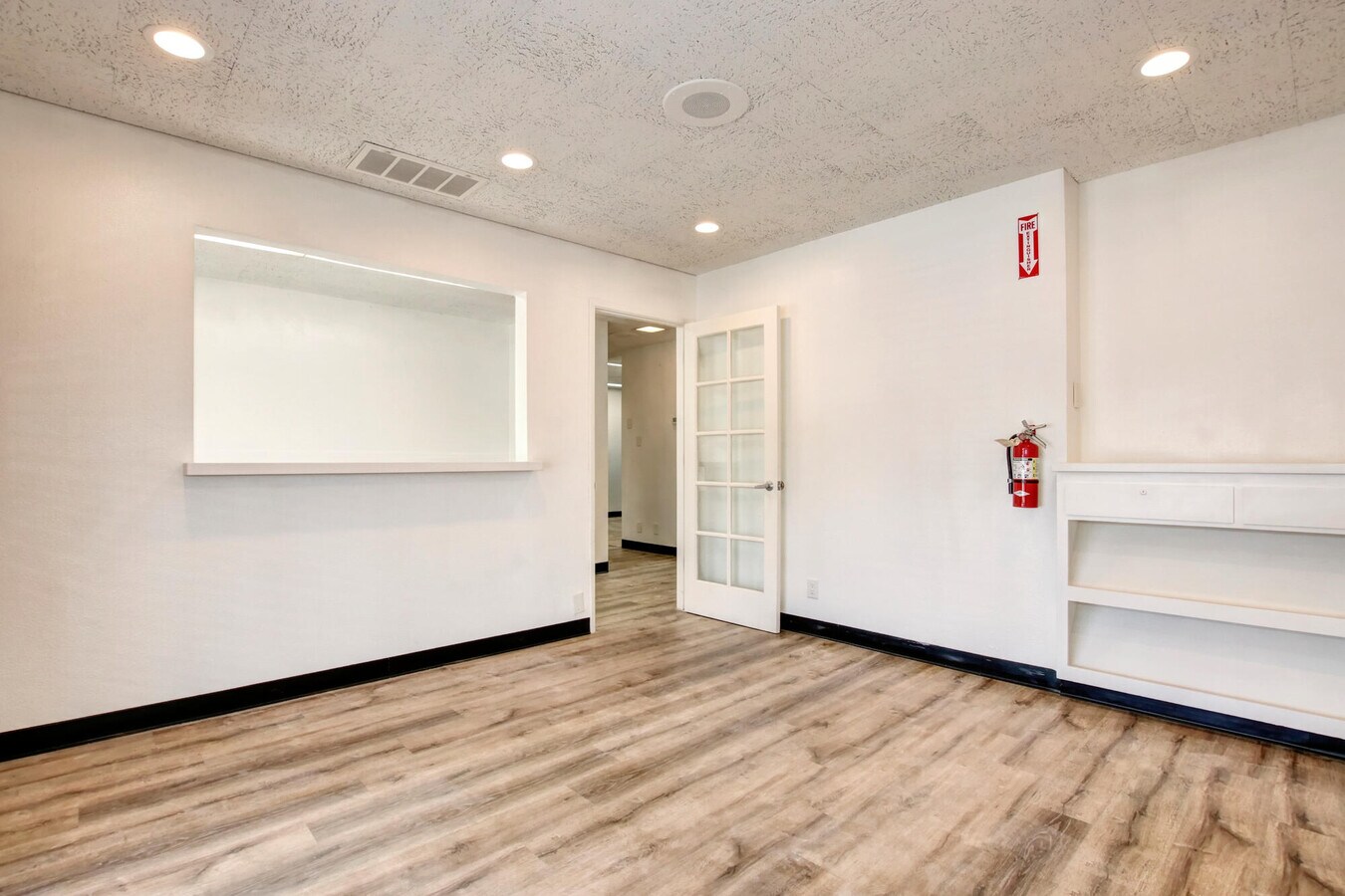 1901 Watt Ave, Sacramento 95825 Suite 3