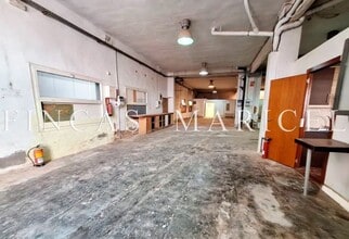 Retail in Sitges, Barcelona to rent Interior Photo- Image 1 of 13