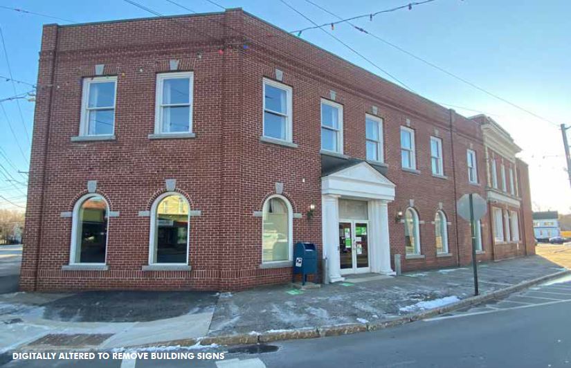 4 Central St, Farmington, NH for sale - Building Photo - Image 1 of 1