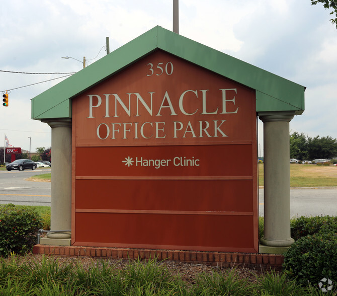 350 Jake Alexander Blvd, Salisbury, NC for rent - Building Photo - Image 2 of 2