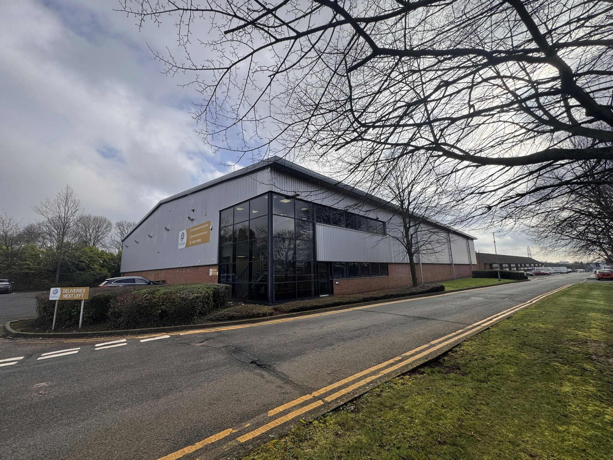 Beech Dr, Hartlebury to rent Building Photo- Image 1 of 129