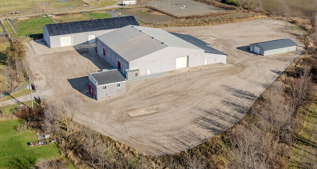 More details for 140 Elizabeth St, Lambton Shores, ON - Industrial for Rent