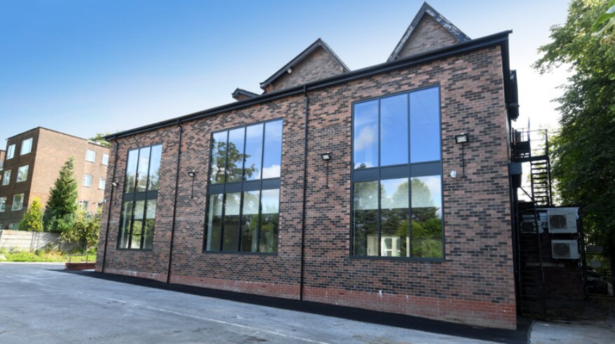 89 Middleton Rd, Manchester to rent - Building Photo - Image 2 of 2