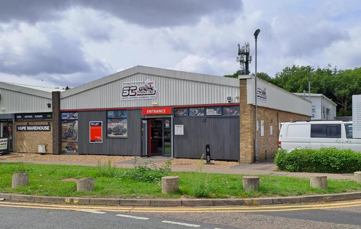 Wedgwood Way, Stevenage to rent Building Photo- Image 1 of 3