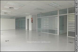 Carrer de Frederic Mompou, 5, Sant Just Desvern, Barcelona to rent Interior Photo- Image 1 of 15