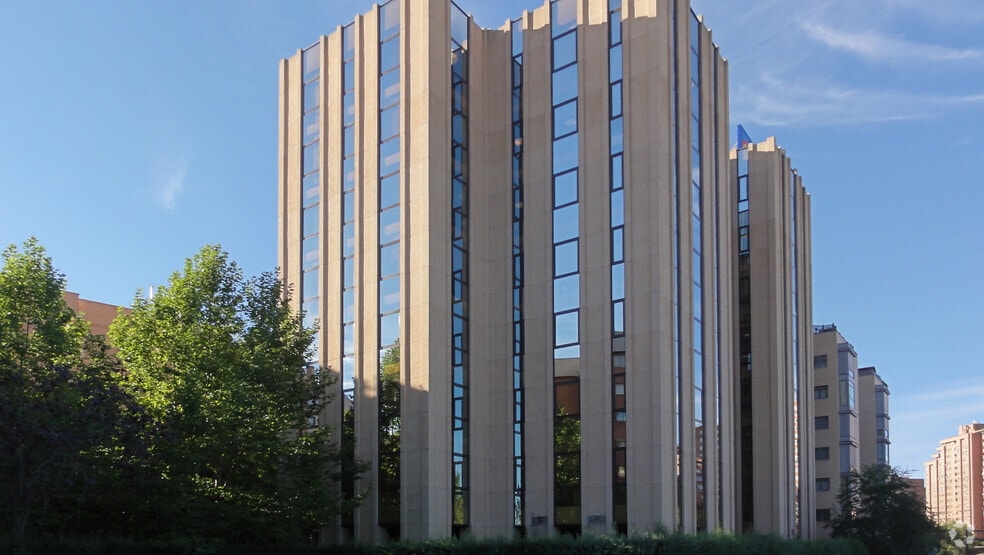 Office in Madrid, Madrid for sale - Primary Photo - Image 1 of 1