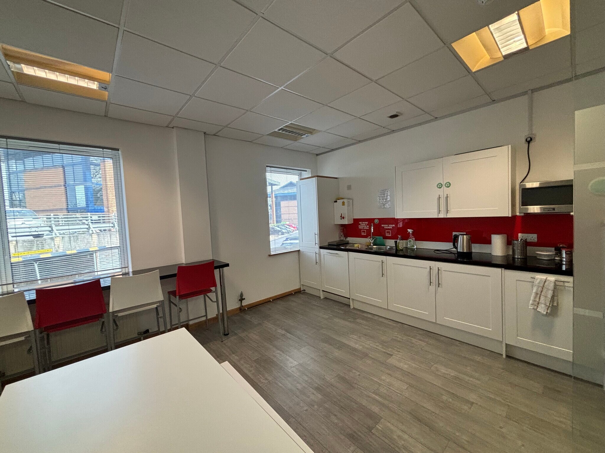 Great Park Rd, Bradley Stoke to rent Building Photo- Image 1 of 5