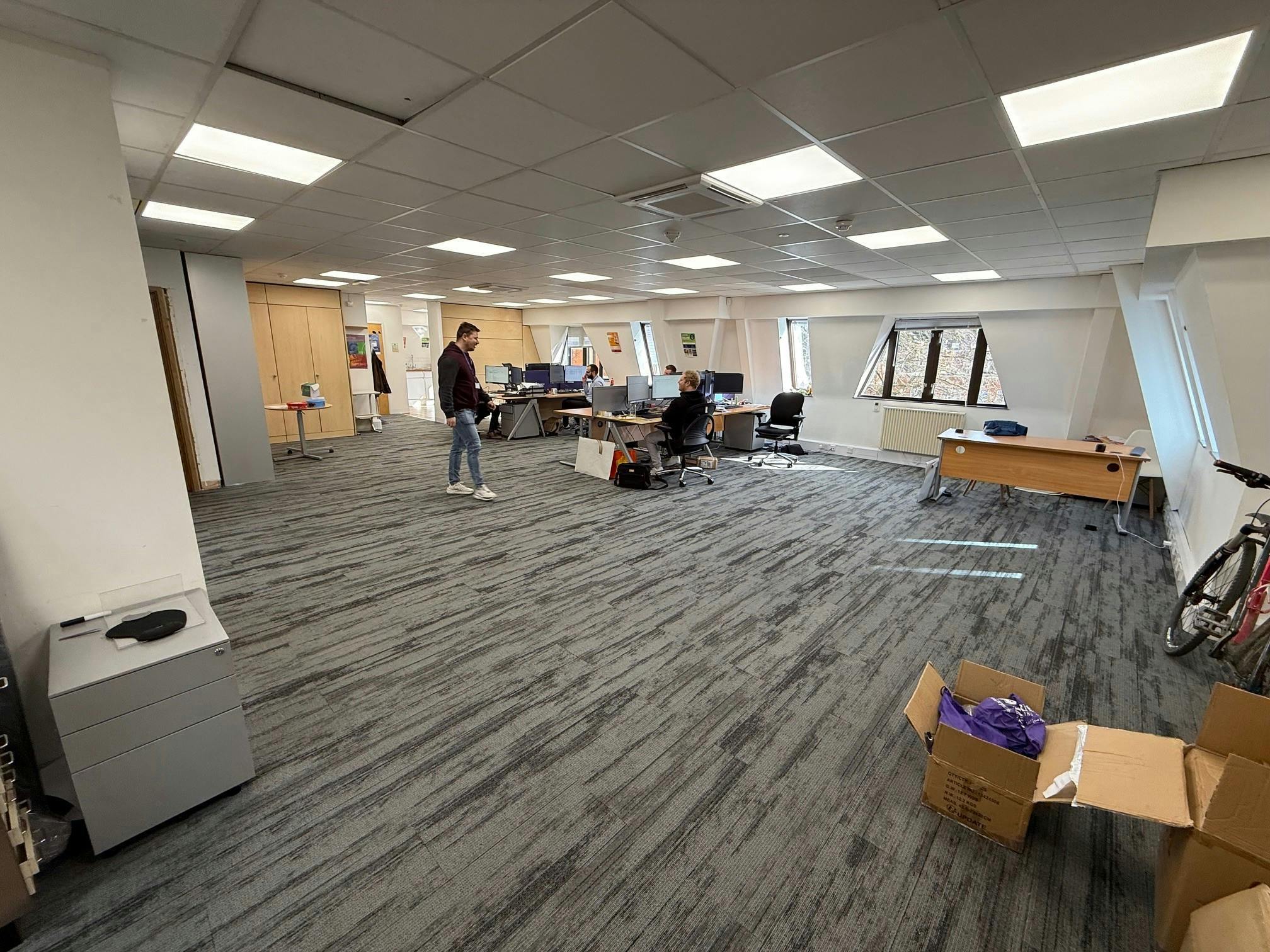 Vaughan Rd, Harpenden to rent Interior Photo- Image 1 of 1