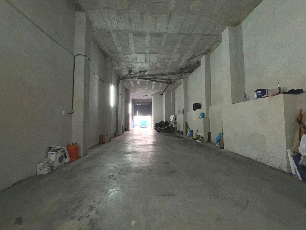 La Llosa, CST 12600 - Unit - - - Interior Photo - Image 2 of 10