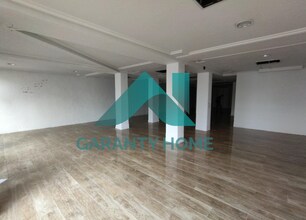 Retail in Cáceres, Cáceres to rent Interior Photo- Image 2 of 6