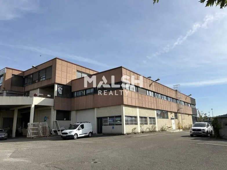 Light Industrial in Brignais for sale - Building Photo - Image 1 of 16