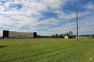 More details for 201 S County Line Rd, Plant City, FL - Flex, Industrial for Rent