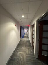 85 Harristown Rd, Glen Rock, NJ to rent Interior Photo- Image 2 of 10