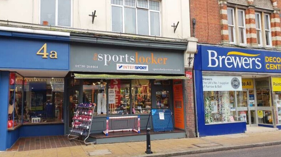 4 Chapel St, Petersfield for sale - Primary Photo - Image 1 of 1