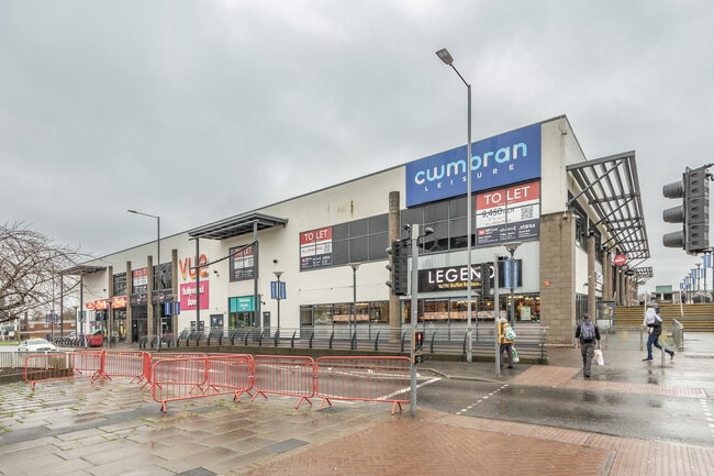 More details for Glyndwr Rd, Cwmbran - Retail to Rent