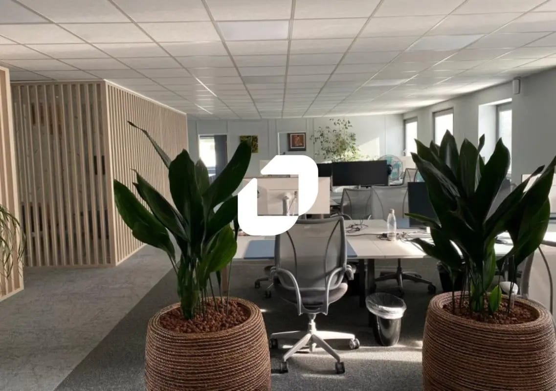 45 1 Avenue De Flandre, Wasquehal for sale Interior Photo- Image 1 of 7