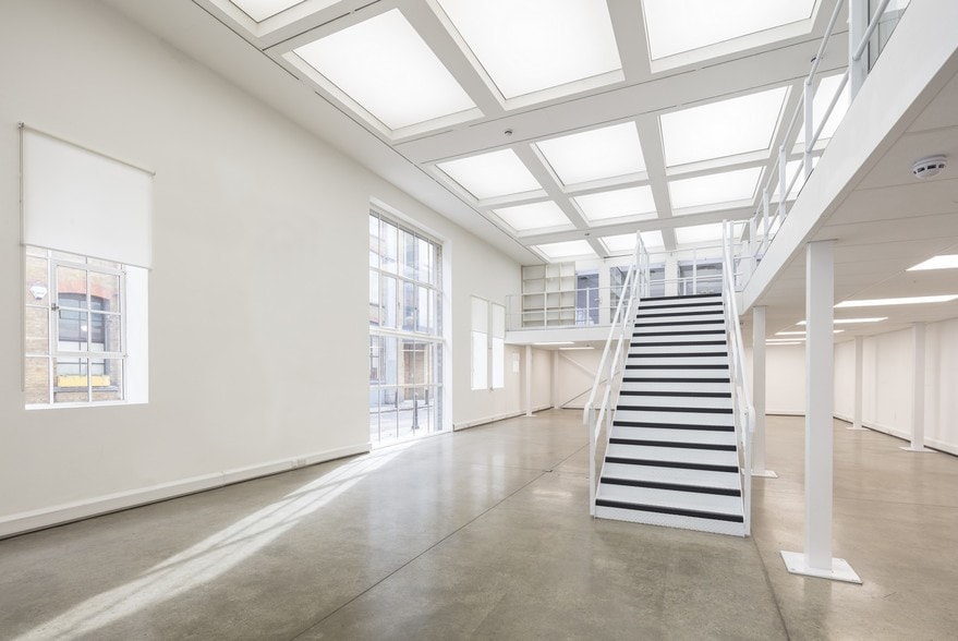 48 Hoxton Sq, London, N1 6PB UK