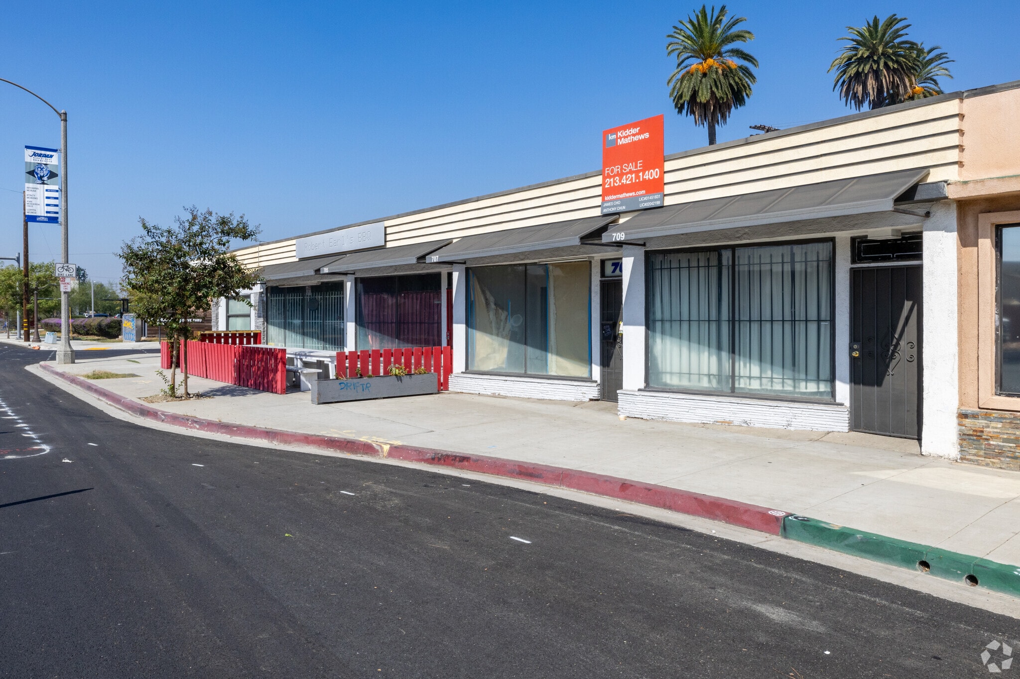 701-709 E Artesia Blvd, Long Beach, CA to rent Primary Photo- Image 1 of 9